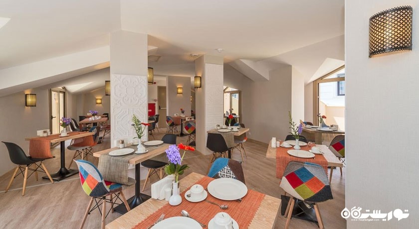 نمای کلی رستوران هتل